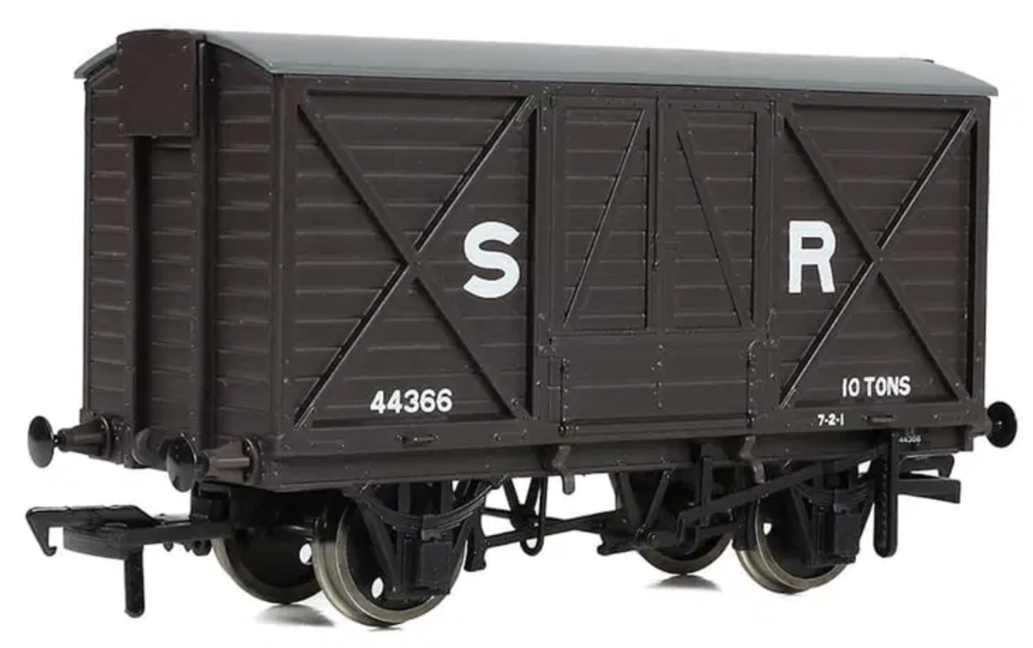 EFE Rail 10T LSWR ventilated van