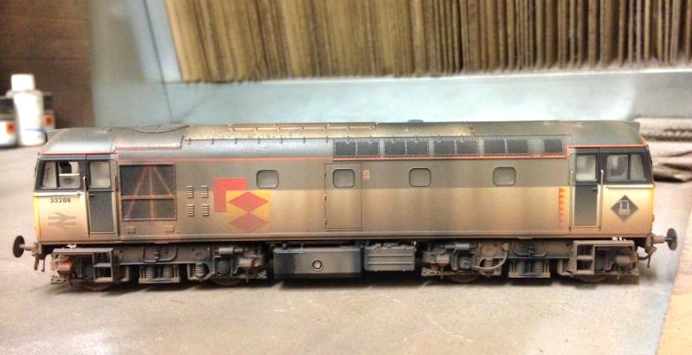 33291 Heljan OO Gauge Class 33/2 33206 BR Blue Deluxe Weathering by TMC